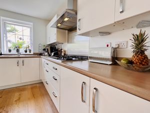 Kitchen- click for photo gallery